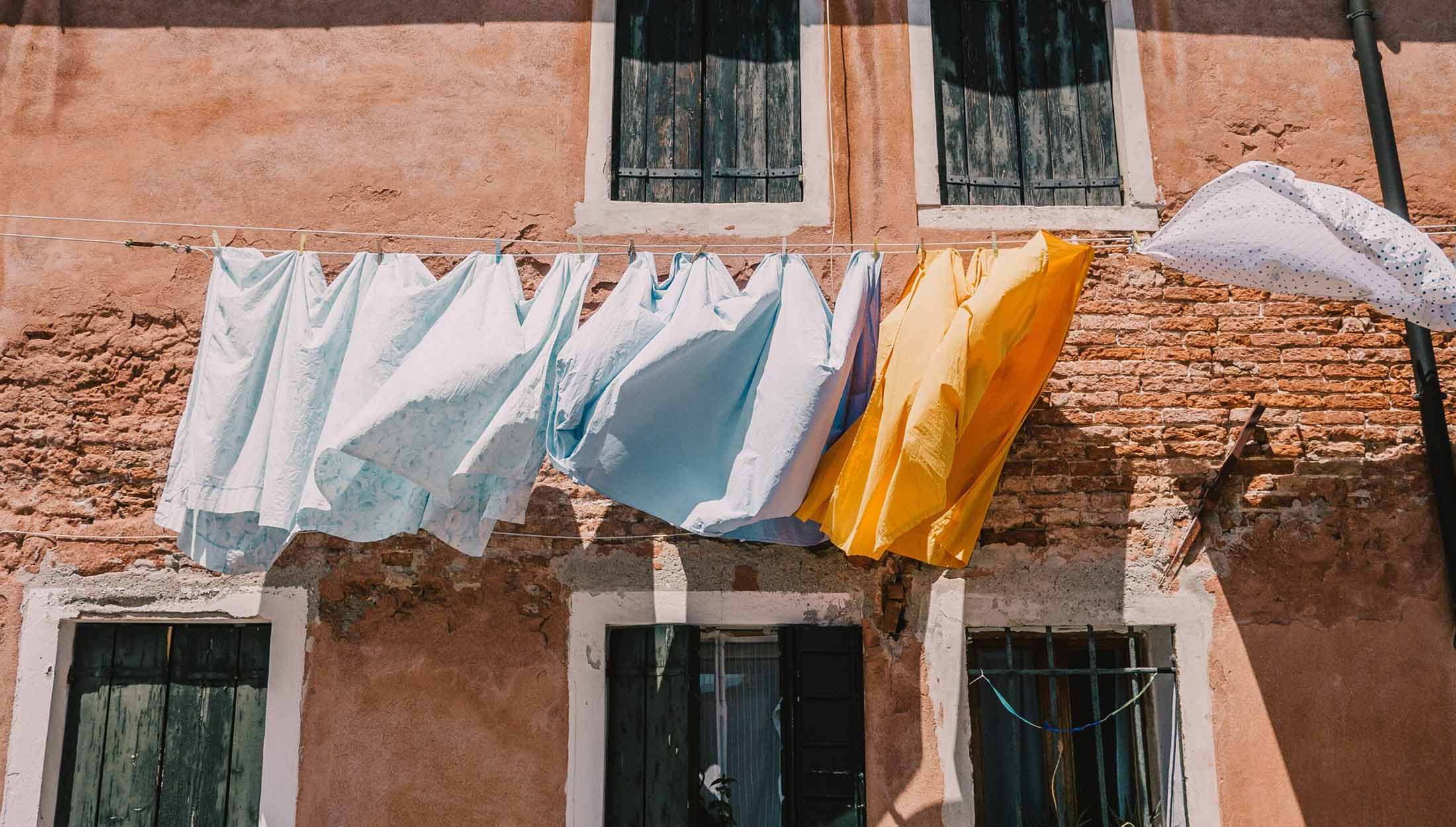 Wie lange kann man nasse Wäsche in Waschmaschine lassen? Scentme